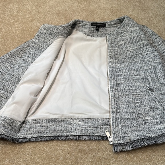 Banana Republic Tweed Jacket - Picture 9 of 14